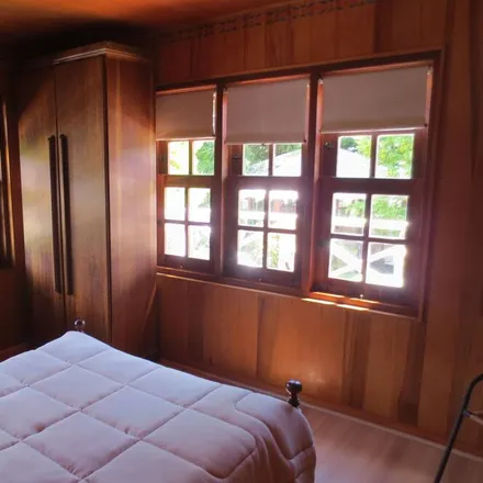 Rent this 9 bed townhouse on Campos do Jordão in Região Metropolitana do Vale do Paraíba e Litoral Norte, Brazil