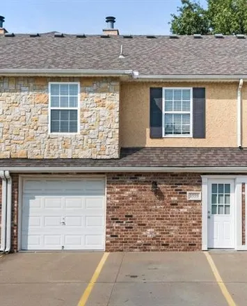 Buy this 3 bed townhouse on 1559 East 120th Street in Olathe, KS 66061