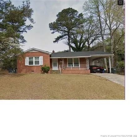 Buy this 3 bed house on 1222 Essex Place in Fayetteville, NC 28301