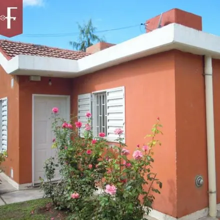 Buy this 2 bed house on Bomberos Potrero de los Funes in Los Ceibos, Juan Martín de Pueyrredón