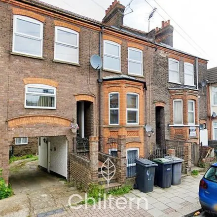 Image 7 - Arden Place, Luton, LU2 7PP, United Kingdom - Apartment for rent