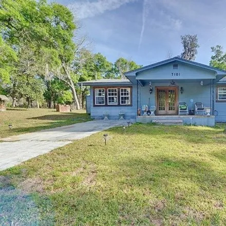 Buy this 2 bed house on 7139 East Gunn Court in Citrus County, FL 34450