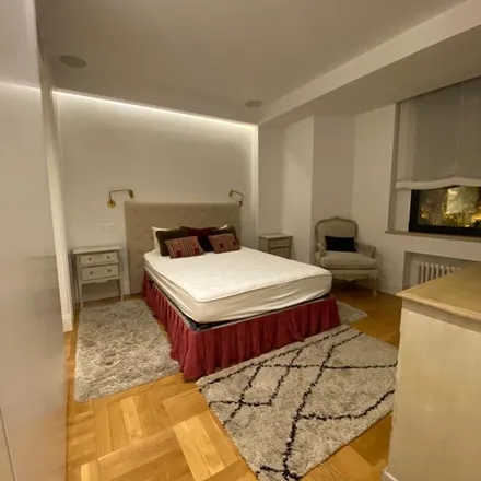 Image 3 - Calle de Núñez de Balboa, 66, 28001 Madrid, Spain - Apartment for rent