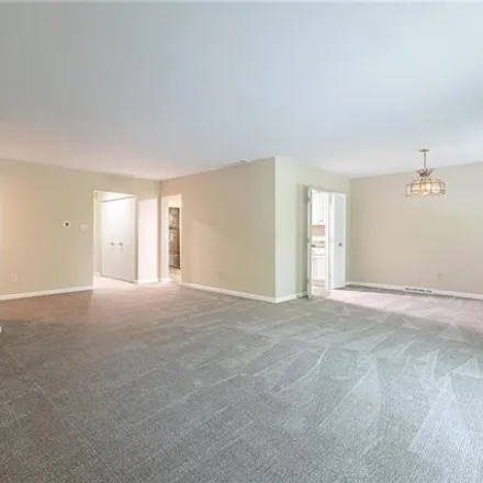 Image 2 - 3215 Southdale Dr Apt 7, Kettering, Ohio, 45409 - Condo for rent