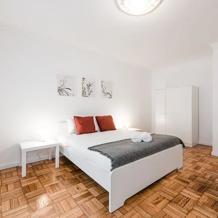 Rent this 1 bed apartment on Vila Nova de Gaia in Porto, Portugal