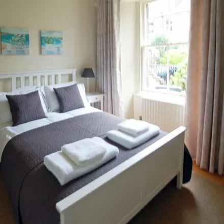 Image 8 - Balmoral Place, Dunrobin Place, City of Edinburgh, EH3 5HZ, United Kingdom - Apartment for rent