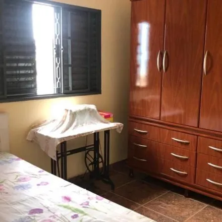 Buy this 1 bed house on Avenida Carlos Lacerda in Campinas, Campinas - SP