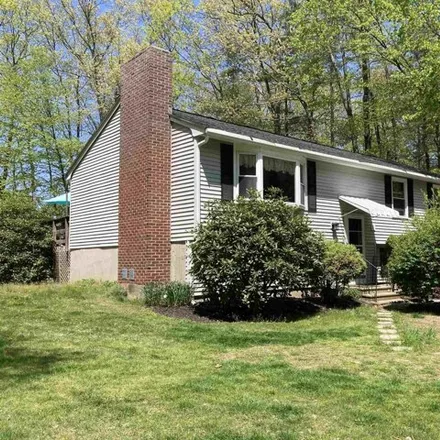 Buy this 3 bed house on 109 South Main Street in Newton, Rockingham County