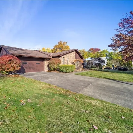 Image 3 - 14864 Orchard Avenue, Middlefield, Middlefield Township, OH 44062, USA - House for sale