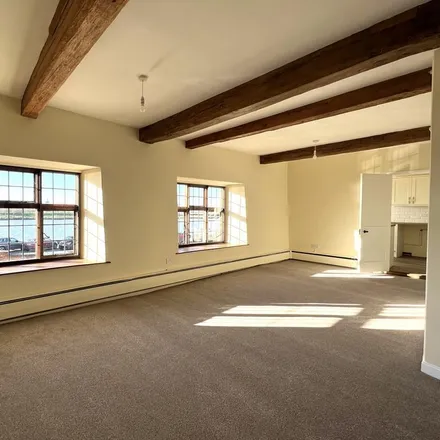 Image 3 - Thoresby College, College Lane, King's Lynn, PE30 1HX, United Kingdom - Apartment for rent