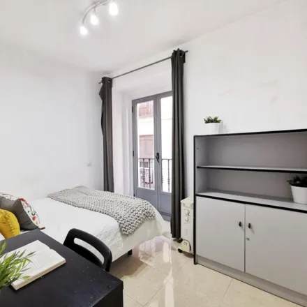 Image 5 - Madrid, Plaza de Santa Cruz, 6, 28012 Madrid - Room for rent