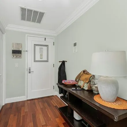 Image 5 - 3816 Waldo Avenue, New York, NY 10463, USA - Condo for sale