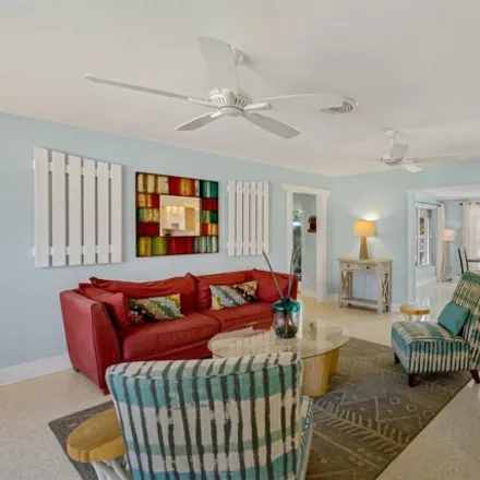 Image 8 - 263 Ocean Spray Avenue, Satellite Beach, FL 32937, USA - House for rent