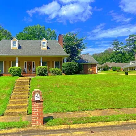 Buy this 3 bed house on 326 Woodlands Dr in Brandon, Mississippi