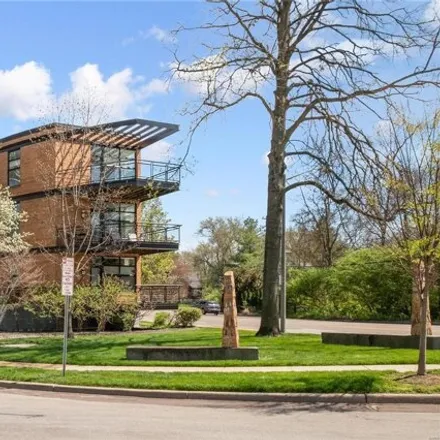 Rent this 2 bed condo on 7578 Cromwell Drive in Clayton, MO 63105