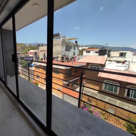 Rent this 2 bed apartment on Calle Fresno in Tlalpan, 14749 Santa Fe