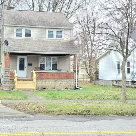 Buy this 3 bed house on 111 Water Street in Geneva, Ashtabula County