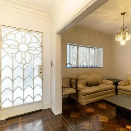 Rent this 3 bed house on Edificio Saint Paul de Vence in Rua Aureliano Coutinho 258, Higienópolis