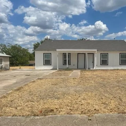 Image 2 - 804 Stetson Avenue, Killeen, TX 76543, USA - Duplex for rent