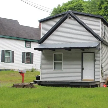 Image 2 - 105 Harrison Ave, Gardiner, Maine, 04345 - House for sale