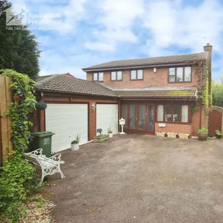 Buy this 4 bed house on Batsford Close