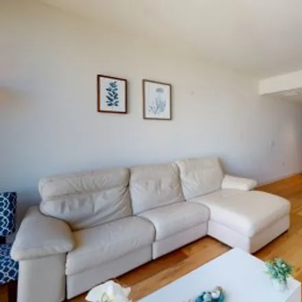 Buy this 1 bed apartment on #3405,1001 Queen Street in Zone 2, Honolulu