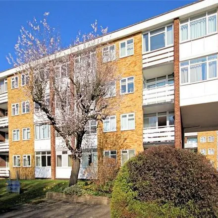 Rent this 2 bed apartment on Hill View Road in Old Woking, GU22 7NA