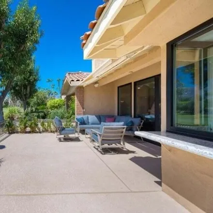 Rent this 3 bed condo on 255 Cordoba Way in Palm Desert, CA 92260