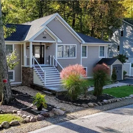 Buy this 3 bed house on 19 6th Road in Village of Greenwood Lake, Warwick