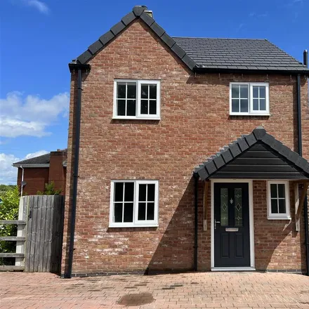 Rent this 3 bed house on Preston Fields in Stonebow Road, Drakes Broughton