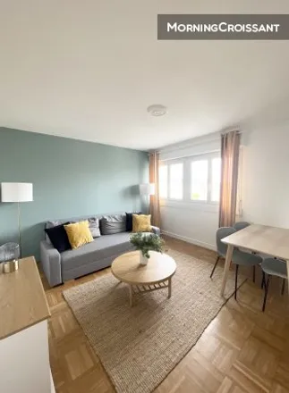 Rent this 3 bed apartment on Lorient in Nouvelle Ville, FR