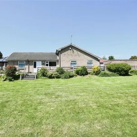 Image 1 - Peveril Drive, Sutton-in-Ashfield, NG17 2GW, United Kingdom - House for sale
