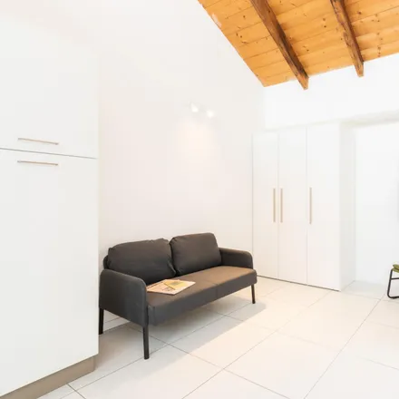 Image 9 - Gaiardoni, Via Giambellino, 20146 Milan MI, Italy - Apartment for rent