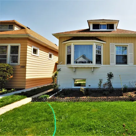Image 2 - 5331 West Warwick Avenue, Chicago, IL 60634, USA - House for sale