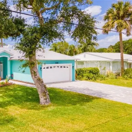 Image 2 - 646 S Pine St, New Smyrna Beach, Florida, 32169 - House for sale