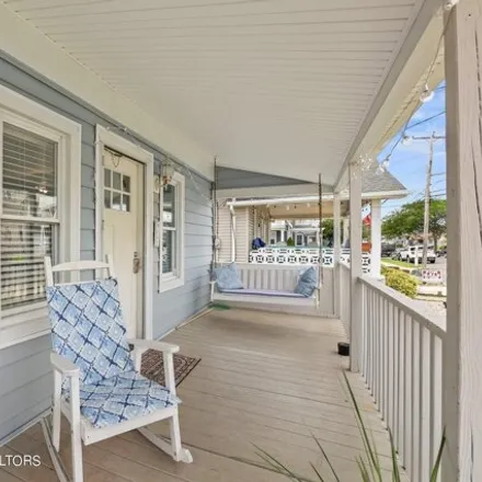 Image 4 - 111 17th Avenue, Belmar, Monmouth County, NJ 07719, USA - House for rent