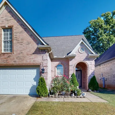 Buy this 4 bed house on 908 Divi Lane in Shelby County, TN 38018