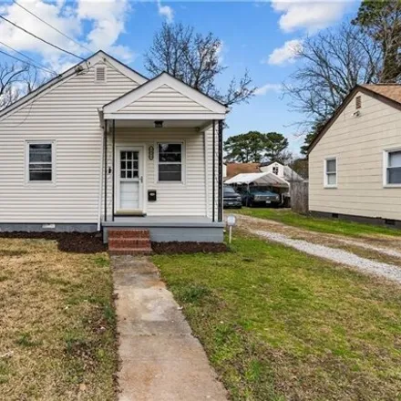 Buy this 3 bed house on 2644 Barclay Avenue in Portsmouth, VA 23702