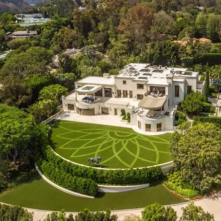 Image 1 - 1210 Benedict Canyon Drive, Beverly Hills, CA 90210, USA - House for sale