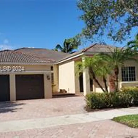 Rent this 5 bed house on 829 heritage drive in weson, FL