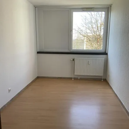 Image 2 - Zur Zinsenbach 46, 57076 Siegen, Germany - Apartment for rent