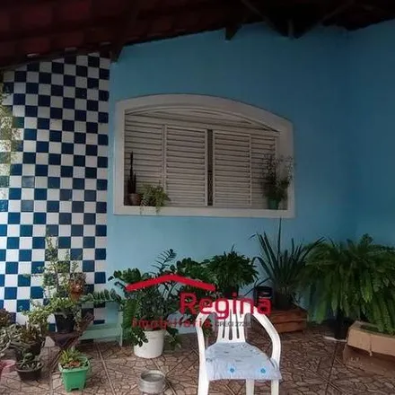 Buy this 3 bed house on Rua Luiz Gonzaga Ferreira Lanfredi in Parque Residencial Maria Elmira, Caçapava - SP