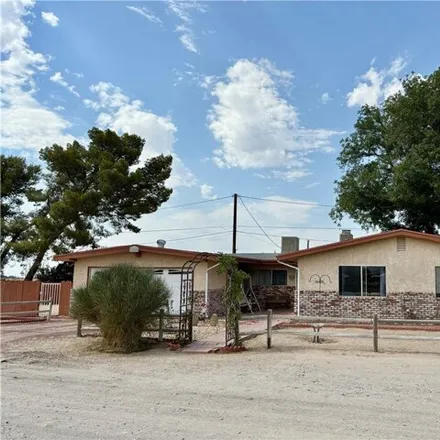 Buy this 4 bed house on 25544 Weaver Rd in Barstow, California