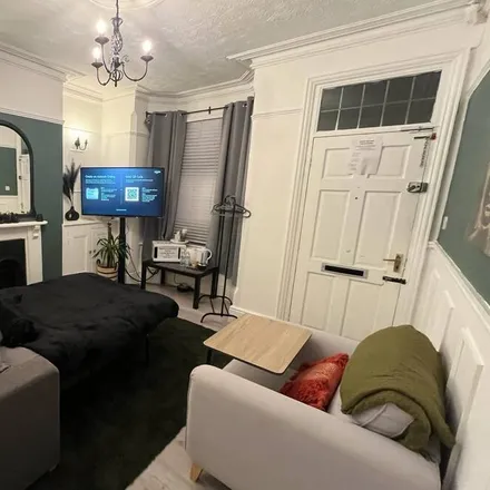 Rent this 4 bed townhouse on Erewash in DE7 5NQ, United Kingdom
