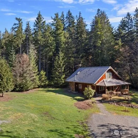 Buy this 3 bed house on 2621 Dreamland Lane in Island County, WA 98260