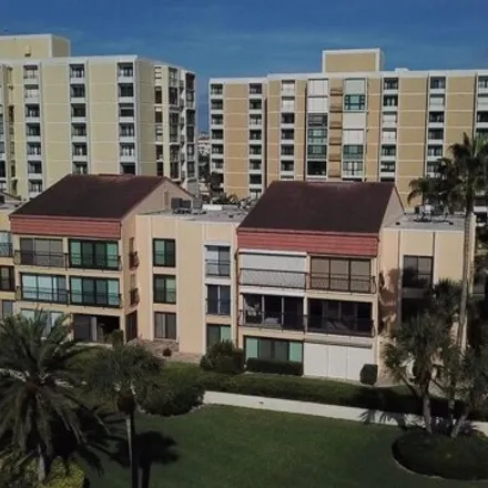 Buy this 2 bed condo on 879 South Shore Boulevard in Clearwater, FL 33767