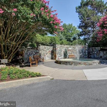 Image 3 - 3310 North Leisure World Boulevard, Leisure World, Montgomery County, MD 20906, USA - Condo for sale