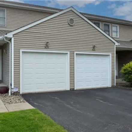 Buy this 2 bed condo on 3628 Mercedes Place in Starrs Corners, Mahoning County