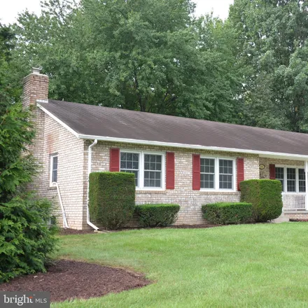 Image 3 - 8102 Clearfield Road, Clover Hill, Frederick County, MD 21702, USA - House for sale