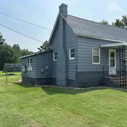 Image 3 - 1234 East Cleveland Street, West Frankfort, Franklin County, IL 62896, USA - House for sale